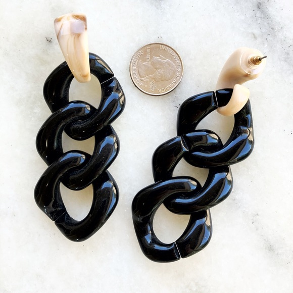 NEW! Oversized Black/Beige Chain Earrings ⛓ - Picture 3 of 3